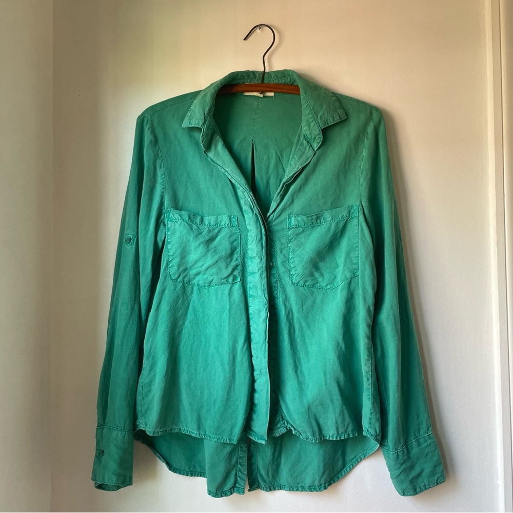 Green blouse
